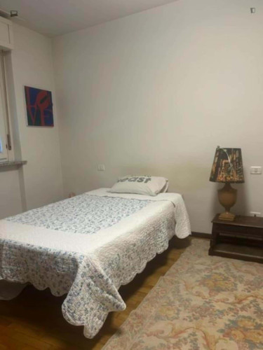 Room in Via Morandi, Novara for 160 m² with 4 bedrooms