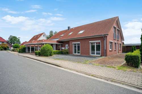 Exklusive Traumwohnung mit Garten