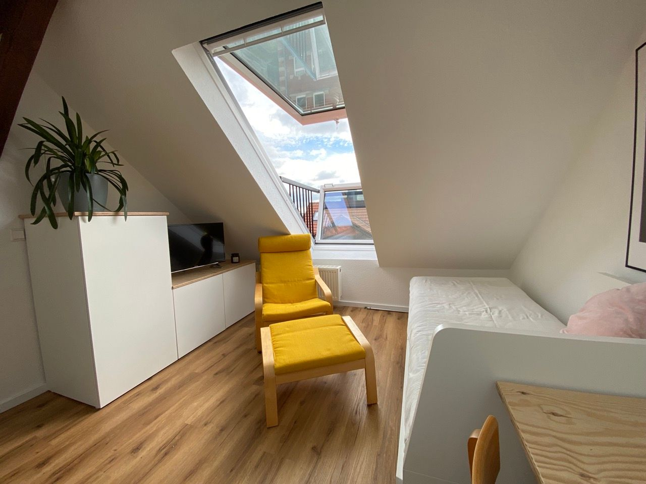 Small Attic Apartment - 10