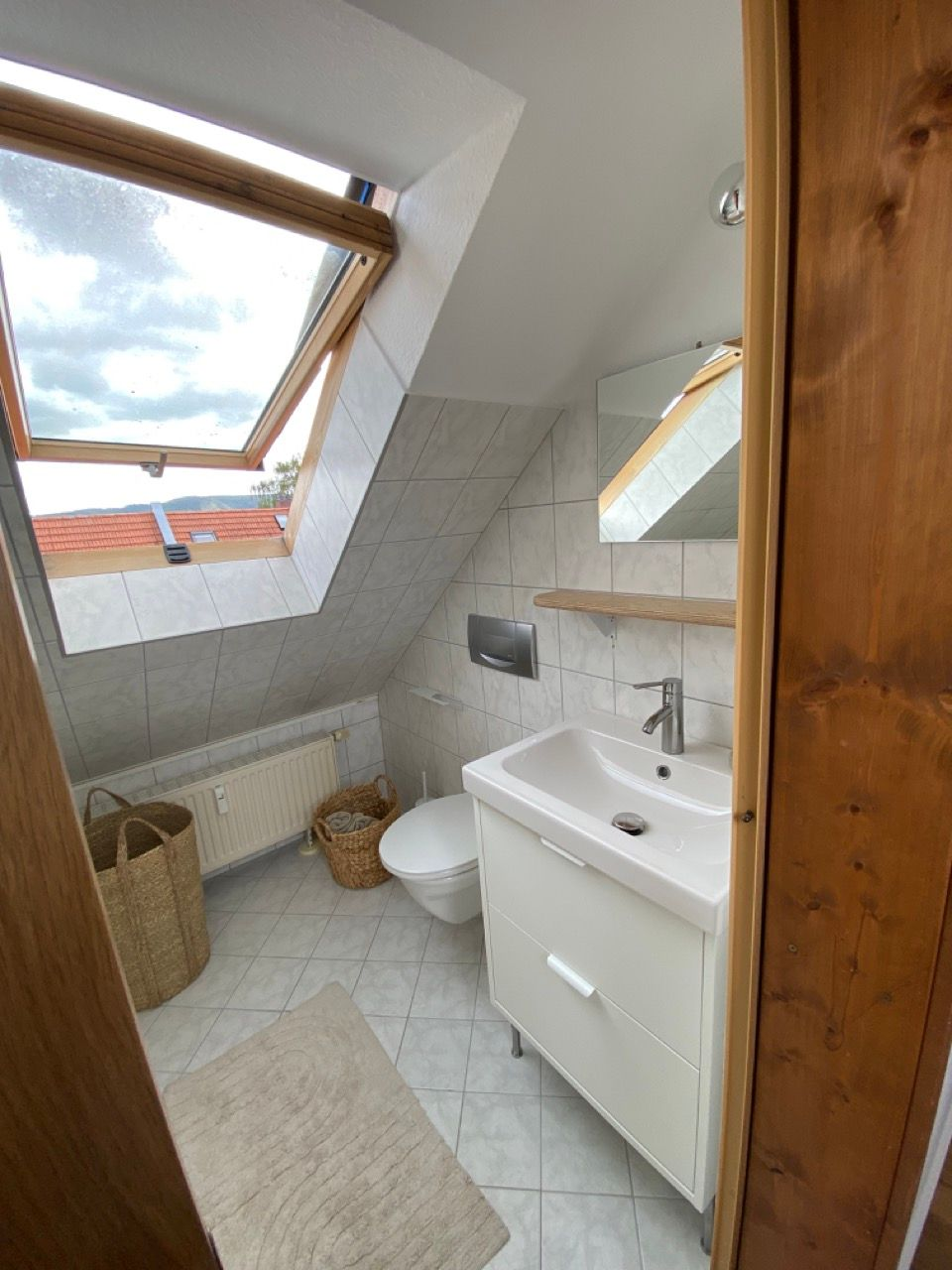 Small Attic Apartment - 5