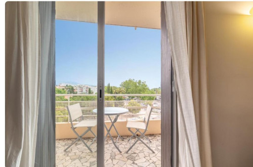 Comfortable apartment very well located