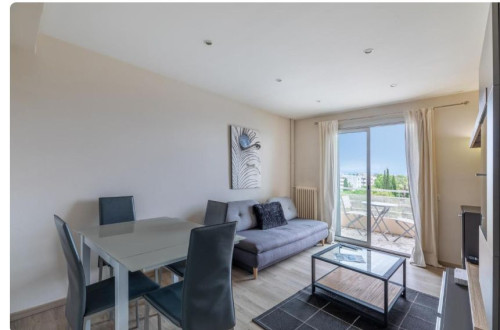 Comfortable apartment very well located