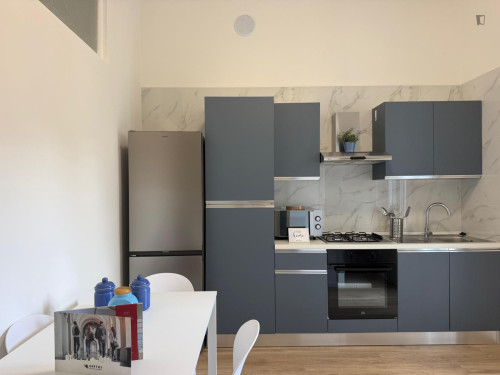 Bed in a shared twin bedroom, in the City Life neighbourhood - Gallery - 18