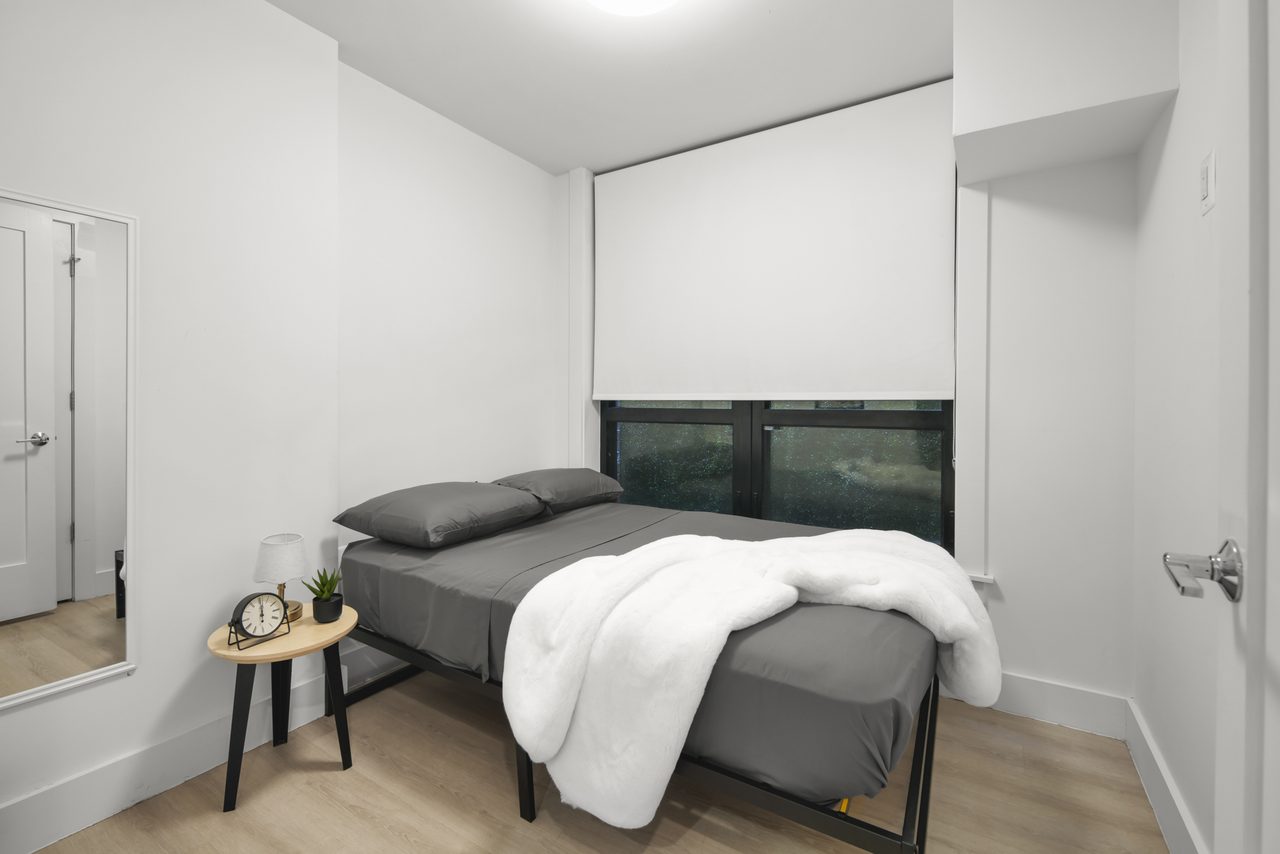 #1918: Dupont Circle - Full Bedroom A - 11
