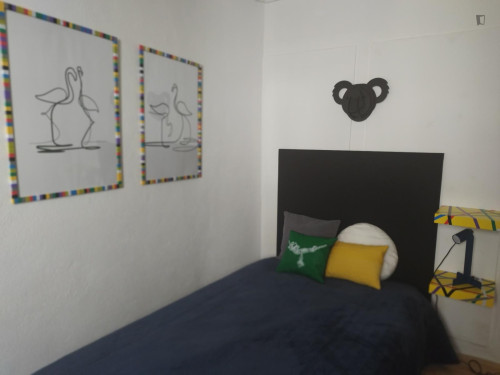 Adorable Single Bedroom close to Faculty of Medicine - Gallery - 5
