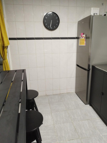 Adorable Single Bedroom close to Faculty of Medicine - Gallery - 25