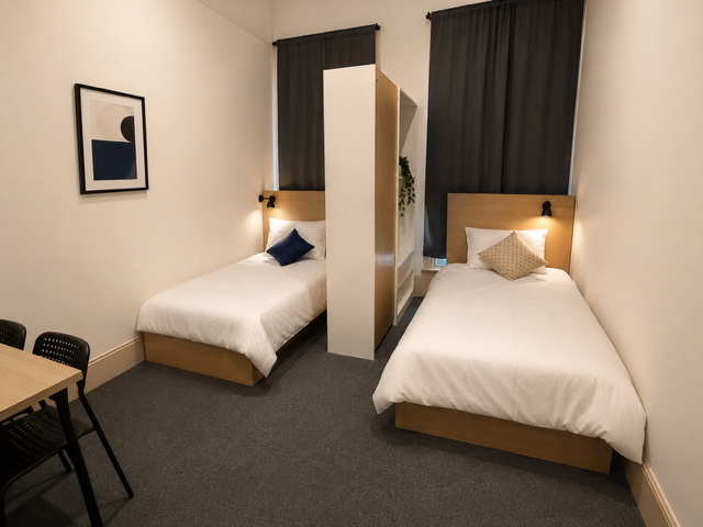 Twin Room - 1