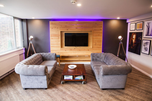 Holly Court - Gallery - 6