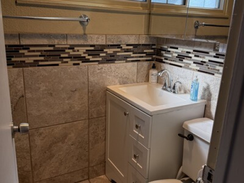 Master Bedroom & Private Bath  - Gallery - 7