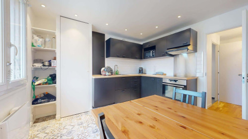 Room in Rue du 10 Juillet 1940, Vitry-sur-Seine for 66 m² with 4 bedrooms