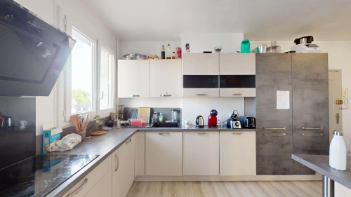 Room in Avenue du Général de Gaulle, Tours for 92 m² with 5 bedrooms - Gallery - 10