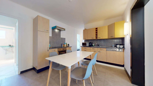Room in Rue du Chablais, Annemasse for 87 m² with 4 bedrooms - Gallery - 10
