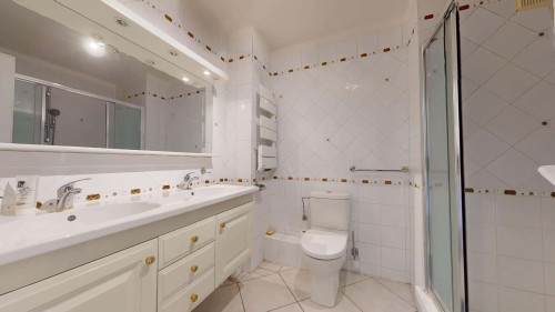 Room in Rue du Chablais, Annemasse for 87 m² with 4 bedrooms - Gallery - 6