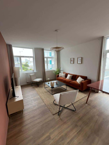 Chambre 4 - CARRE N