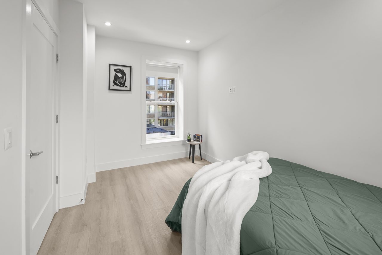 #1917: Dupont Circle - Full Bedroom C - 1