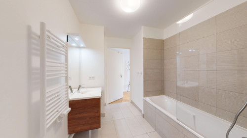 Leone - Home 402 - Gallery - 3