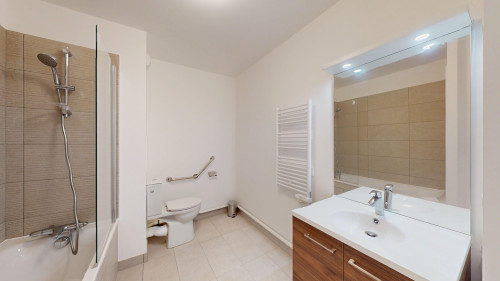 Leone - Home 402 - Gallery - 2
