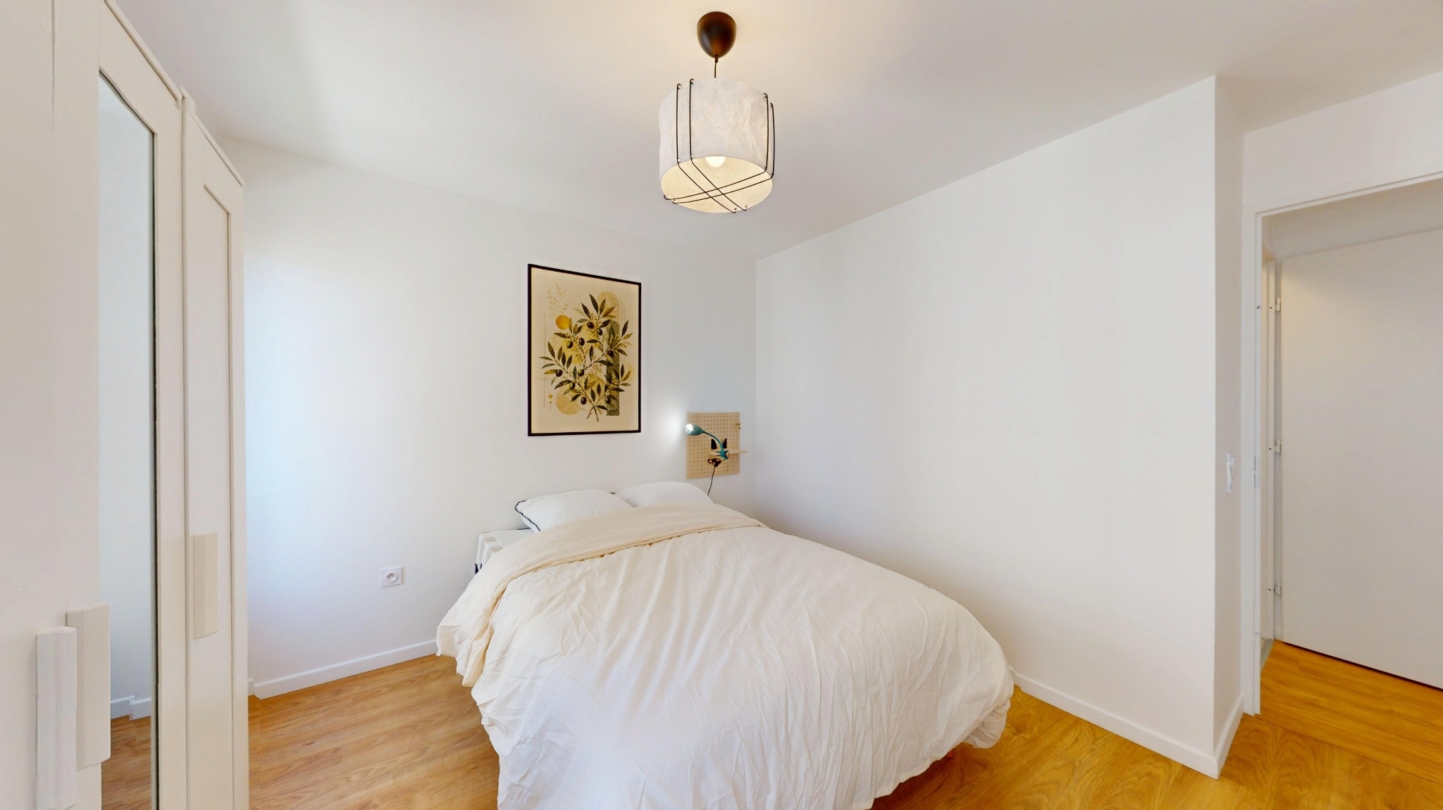 Room 4023 - 5