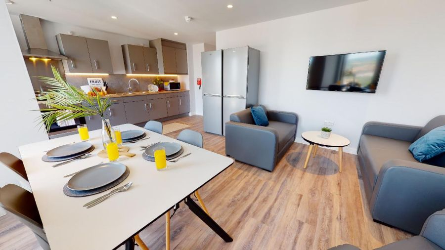  Platinum EnSuite Pls  -  Altus House  - Gallery -  6
