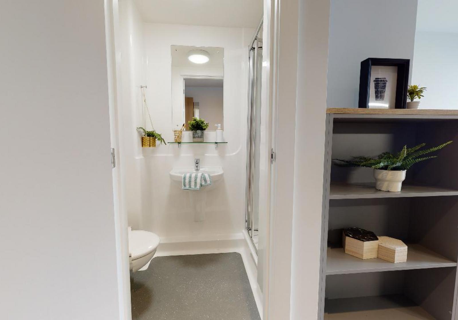  Silver En-Suite  -  Altus House  - Gallery -  2