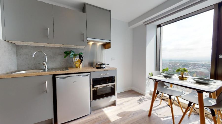 Penthouse Studio - 3