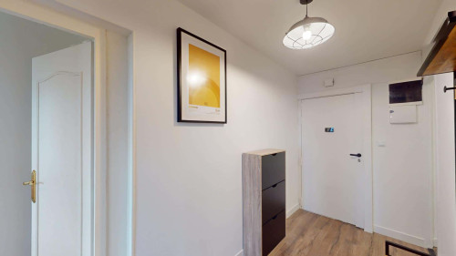 Room in Rue du Sentier, Annemasse for 86 m² with 5 bedrooms - Gallery - 7
