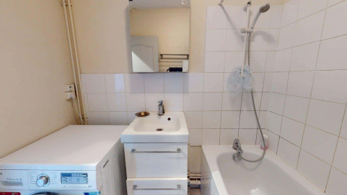 Room in Rue Louis Mirault, Tours for 89 m² with 4 bedrooms - Gallery - 10