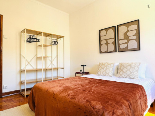 Dreamy Double Bedroom close to Faculty of Medicine