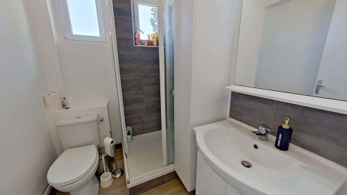 Room in Rue d'Orléans, Caen for 87 m² with 4 bedrooms - Gallery - 8