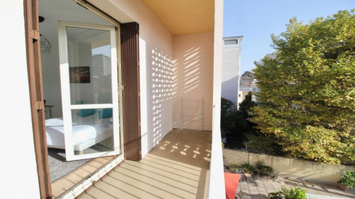 Very luminous room - 12m² - TO7