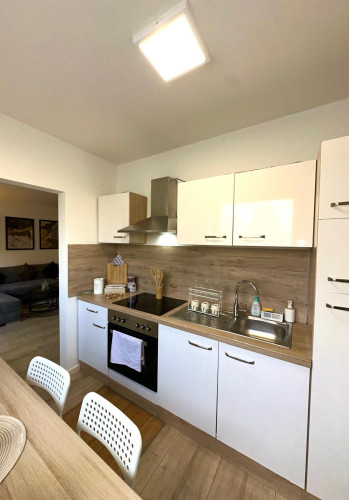 Beautiful Cozy 2-Room Apartment at Hürth Park Shopping Center - Gallery - 14