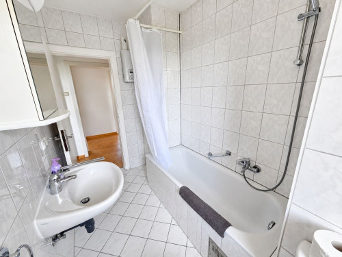 Furnished 3-Room Apartment – Quiet Corporate Living Near Frankfurt - Gallery - 8
