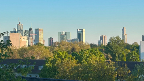 Stylish 1-bedroom apartment with skyline view, loggia & underground parking