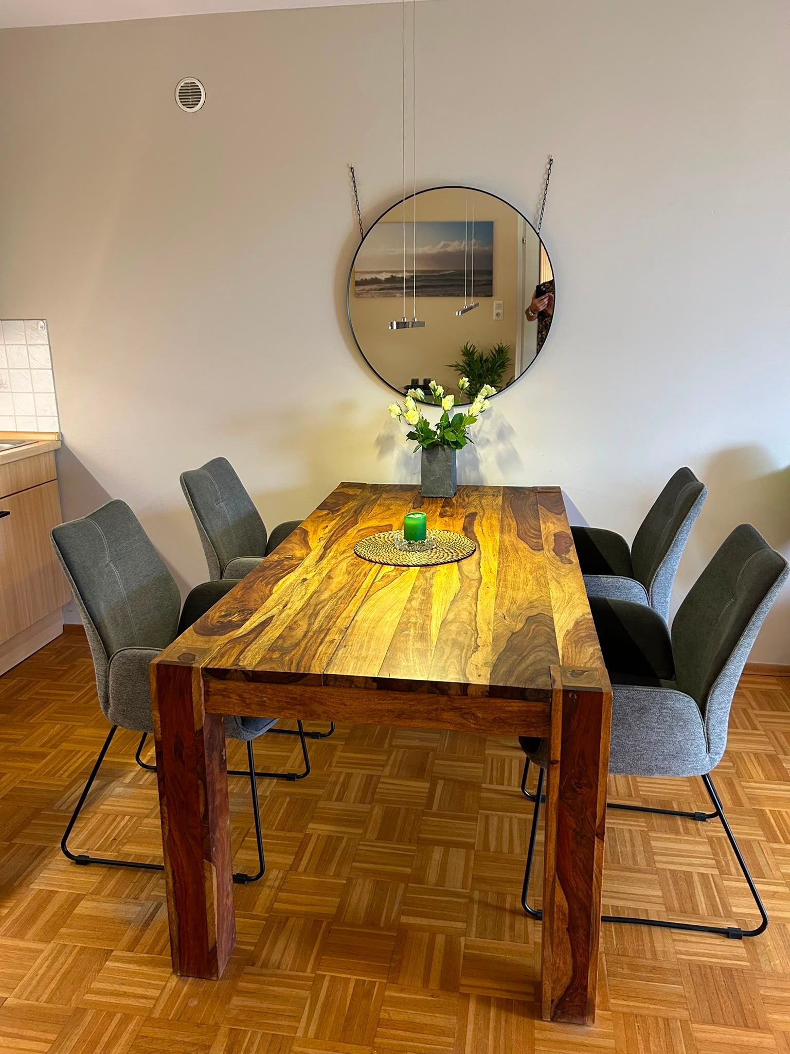 Stylish 1-Bedroom Apartment With Skyline View, Loggia & Underground Parking - 14