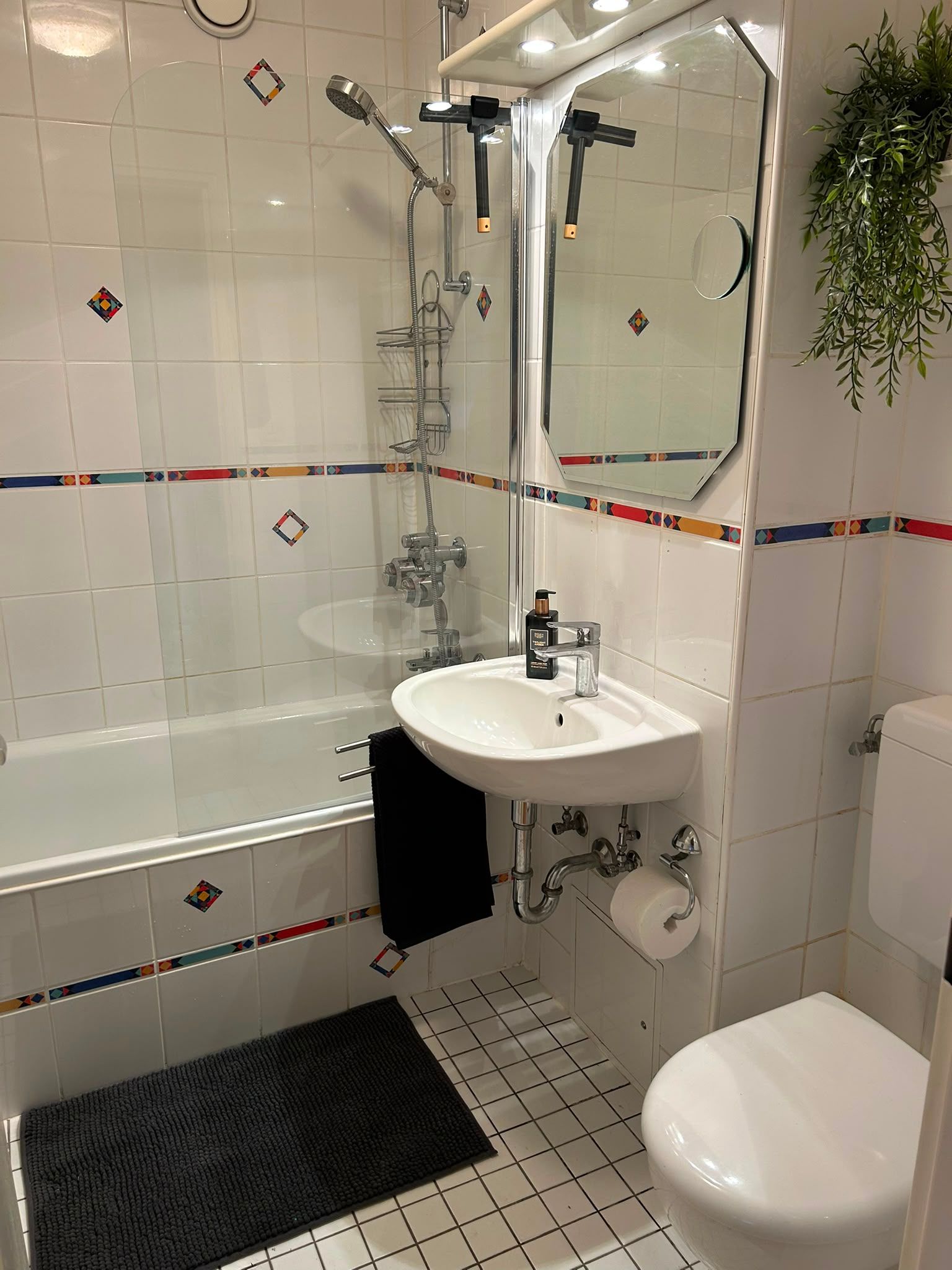 Stylish 1-Bedroom Apartment With Skyline View, Loggia & Underground Parking - 3