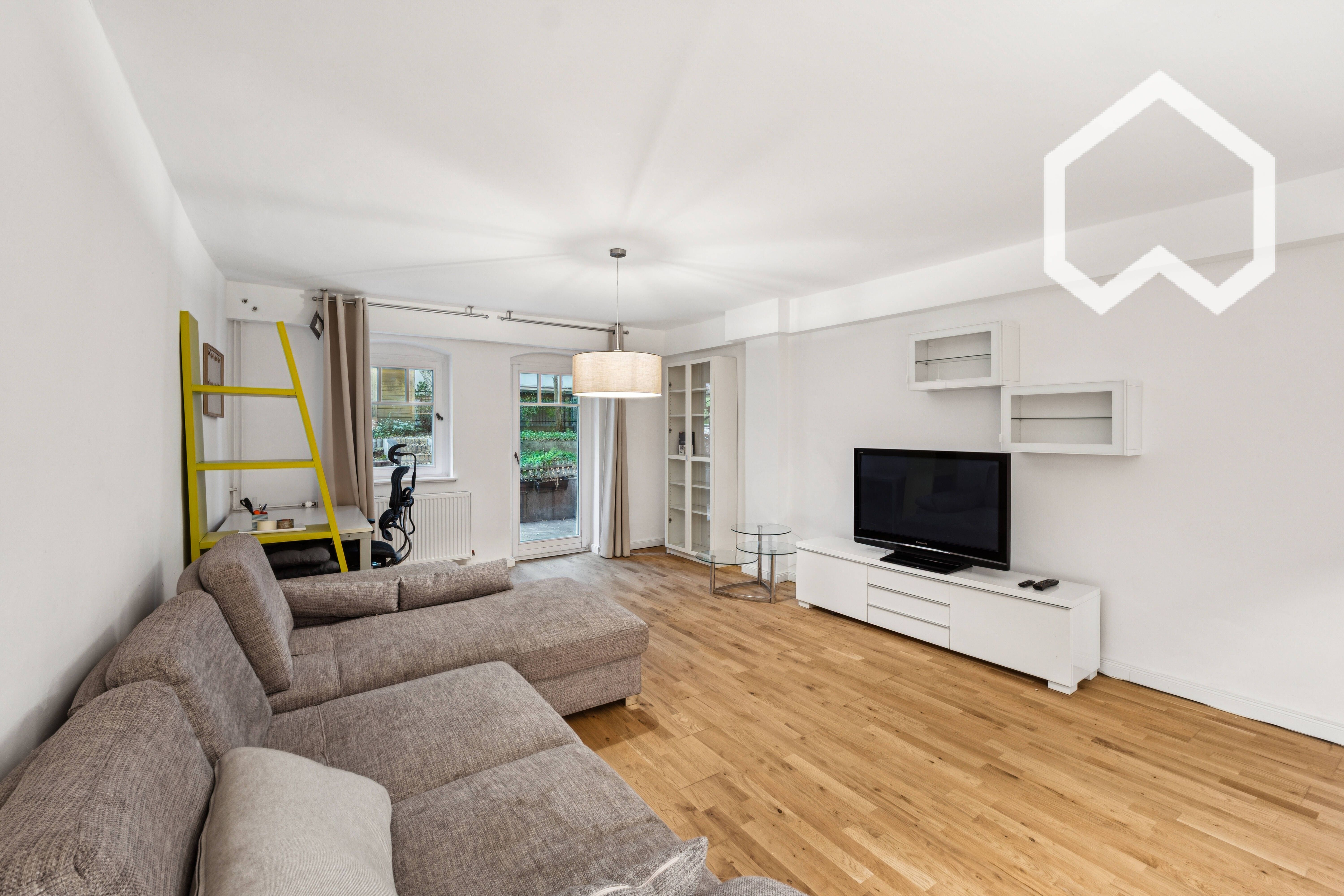 Stylishly Furnished Apartment With Garden Near To The Havel - 14
