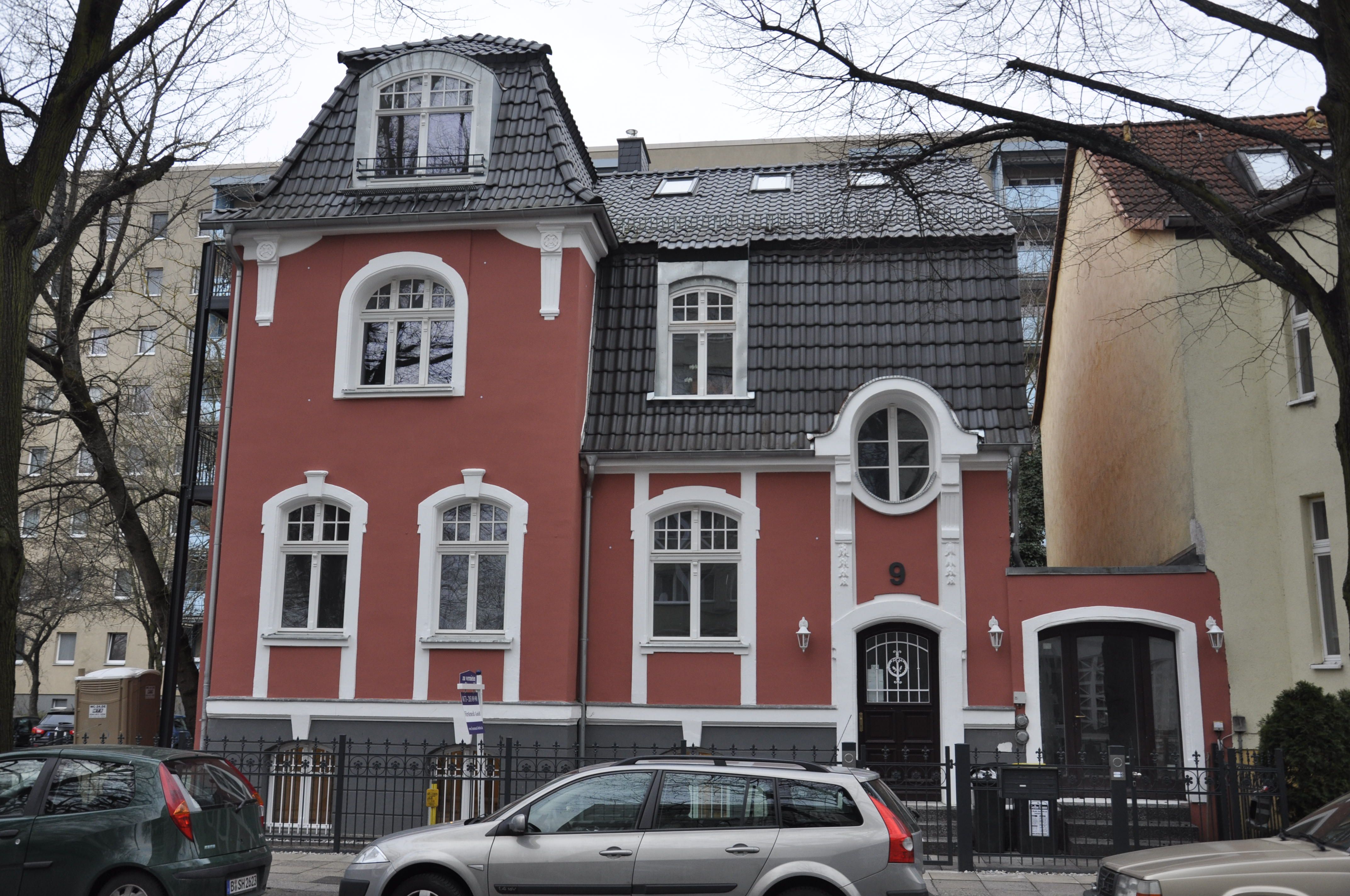 Stylishly Furnished Apartment With Garden Near To The Havel - 19