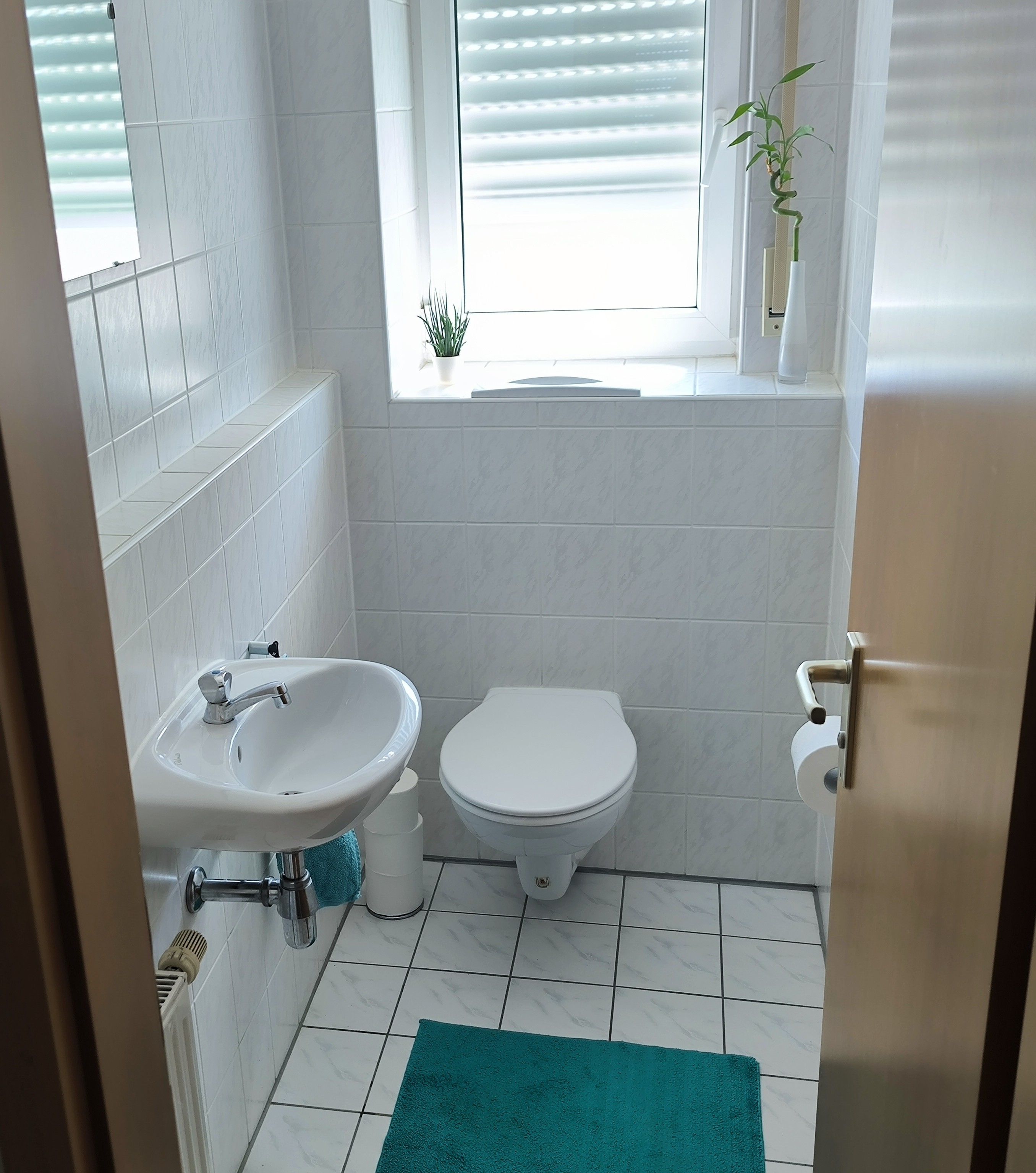 Exclusive Furnished Maisonette With Home Office In A Green Setting - 11