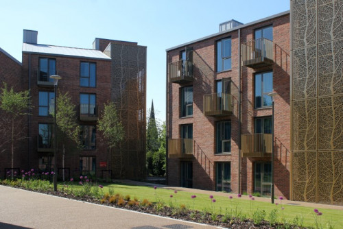 Vita Lawrence Street