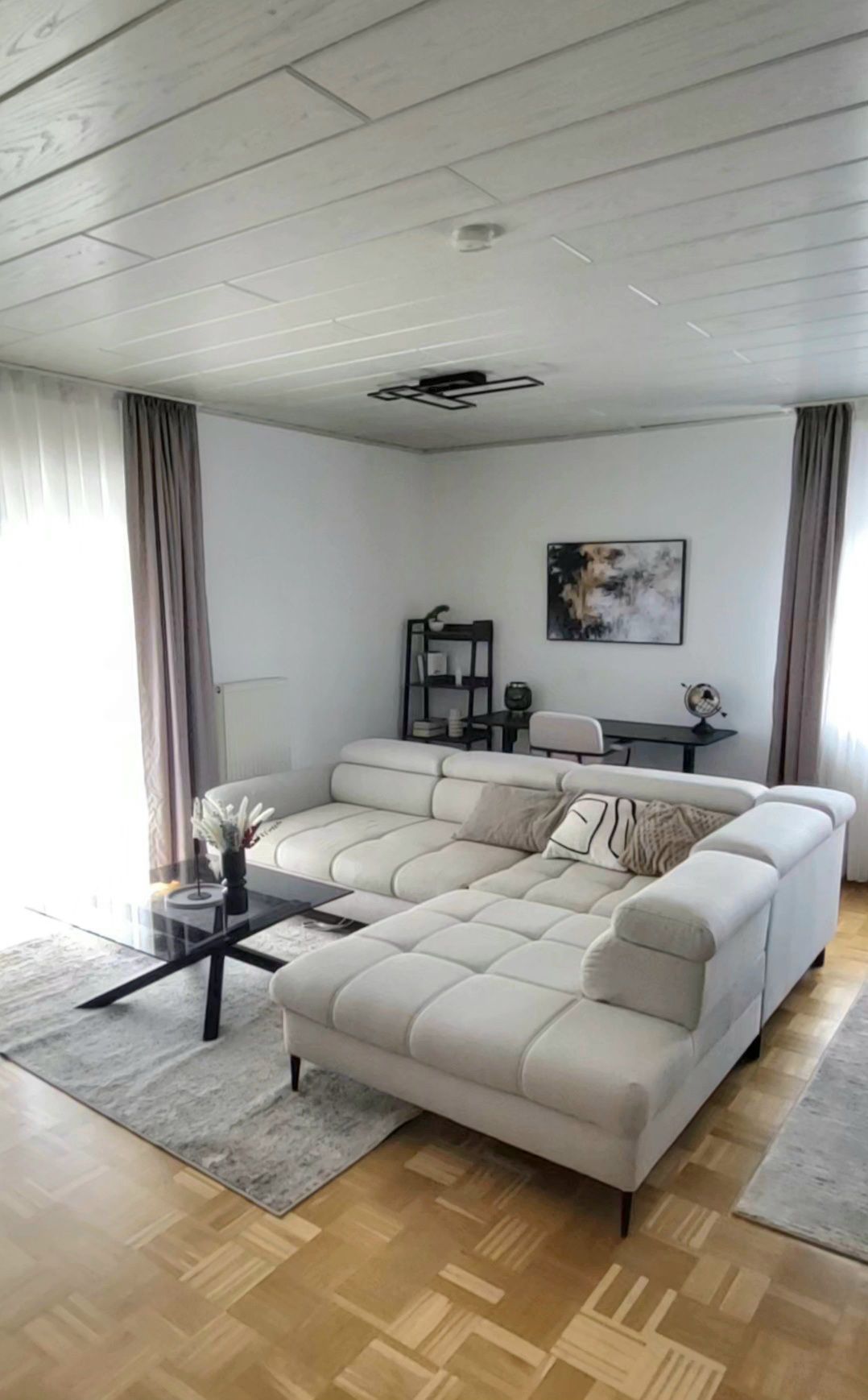 Only A 5-Minute Walk To The Train Station – Just One Stop From Frankfurt Airport - 17