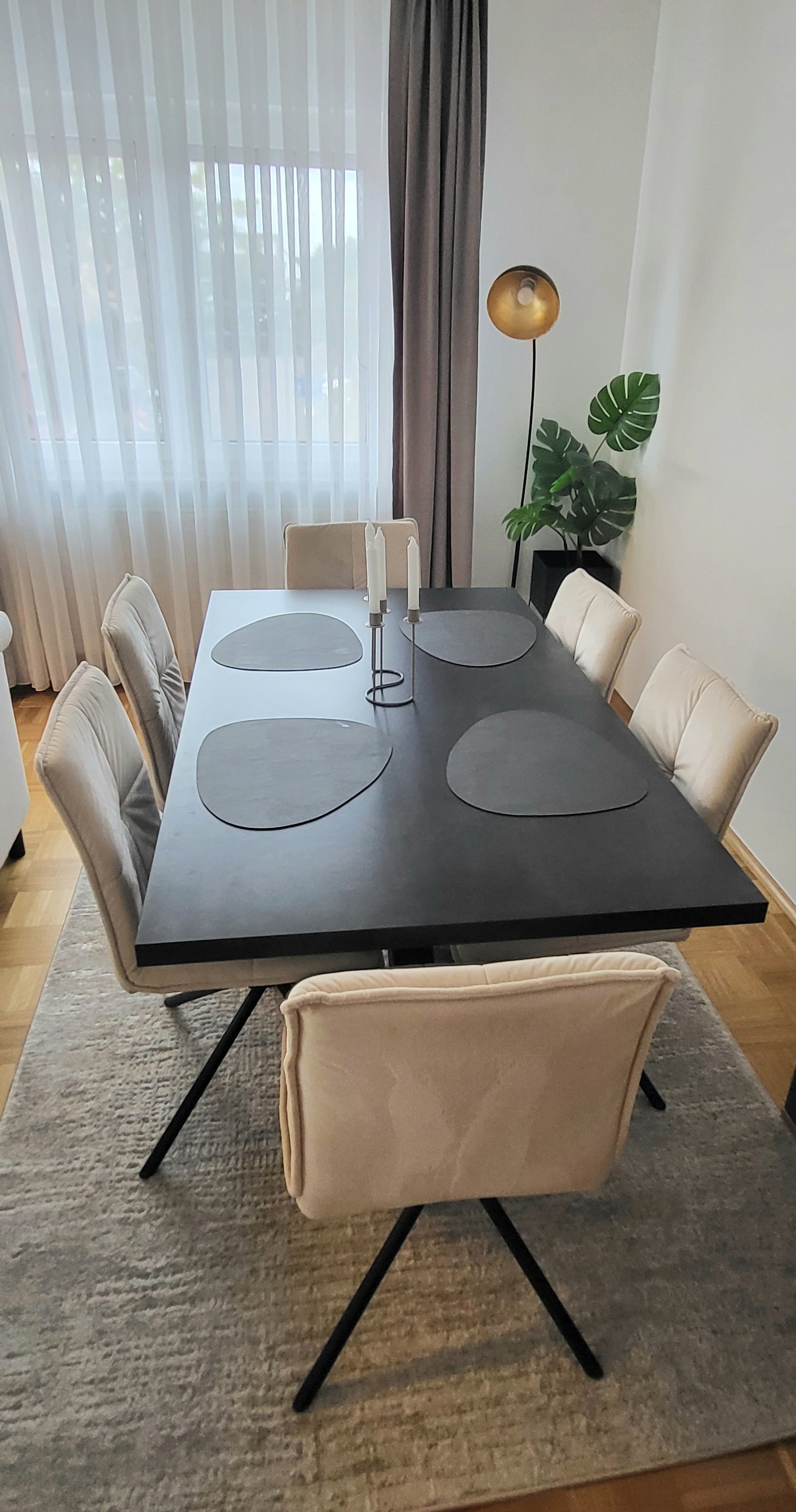 Only A 5-Minute Walk To The Train Station – Just One Stop From Frankfurt Airport - 13