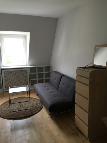 Spacious 2 bedrooms + Home Office Apartment in Frankfurt Ginnheim - Gallery - 12