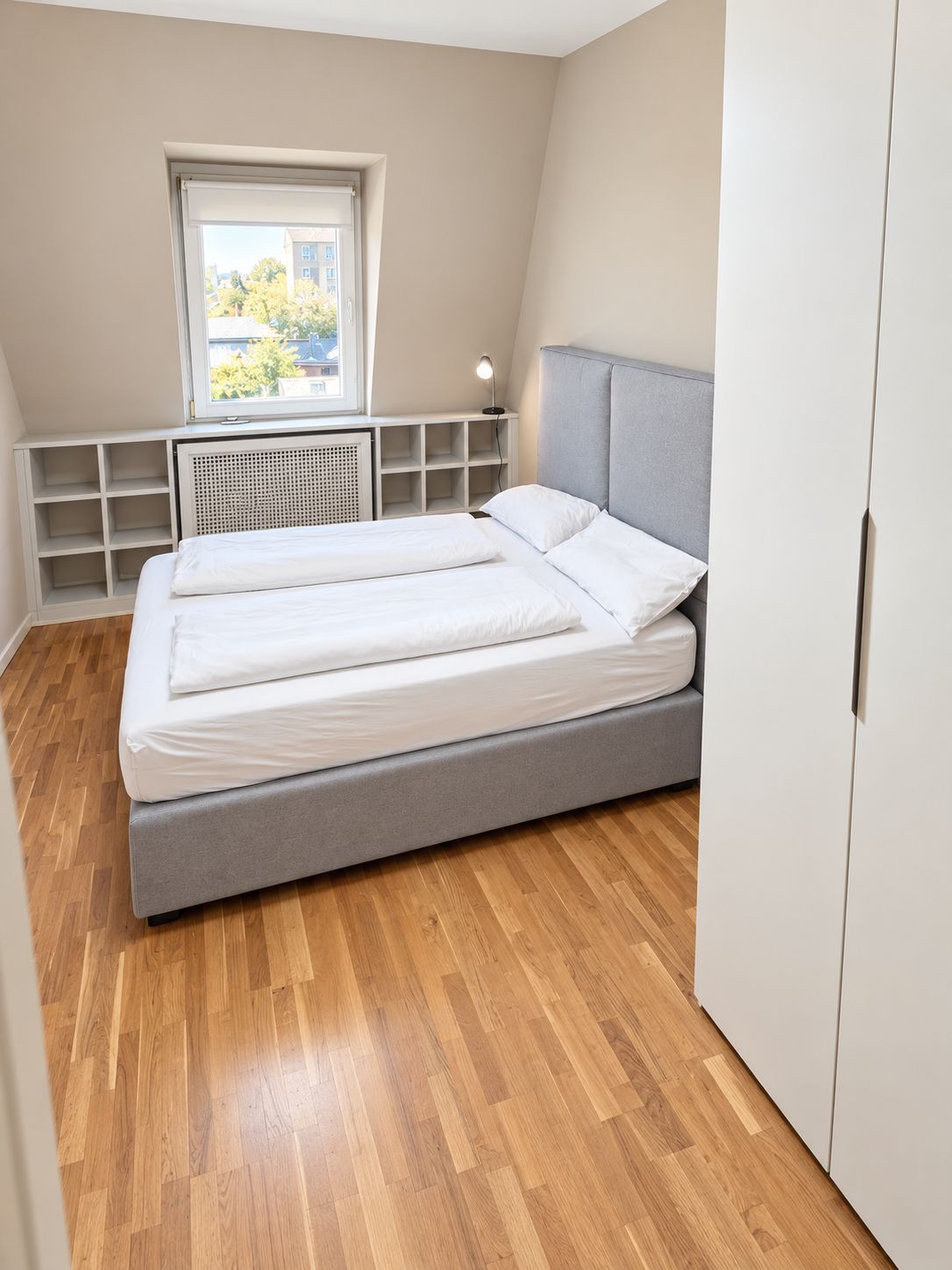 Spacious 2 Bedrooms + Home Office Apartment In Frankfurt Ginnheim - 10