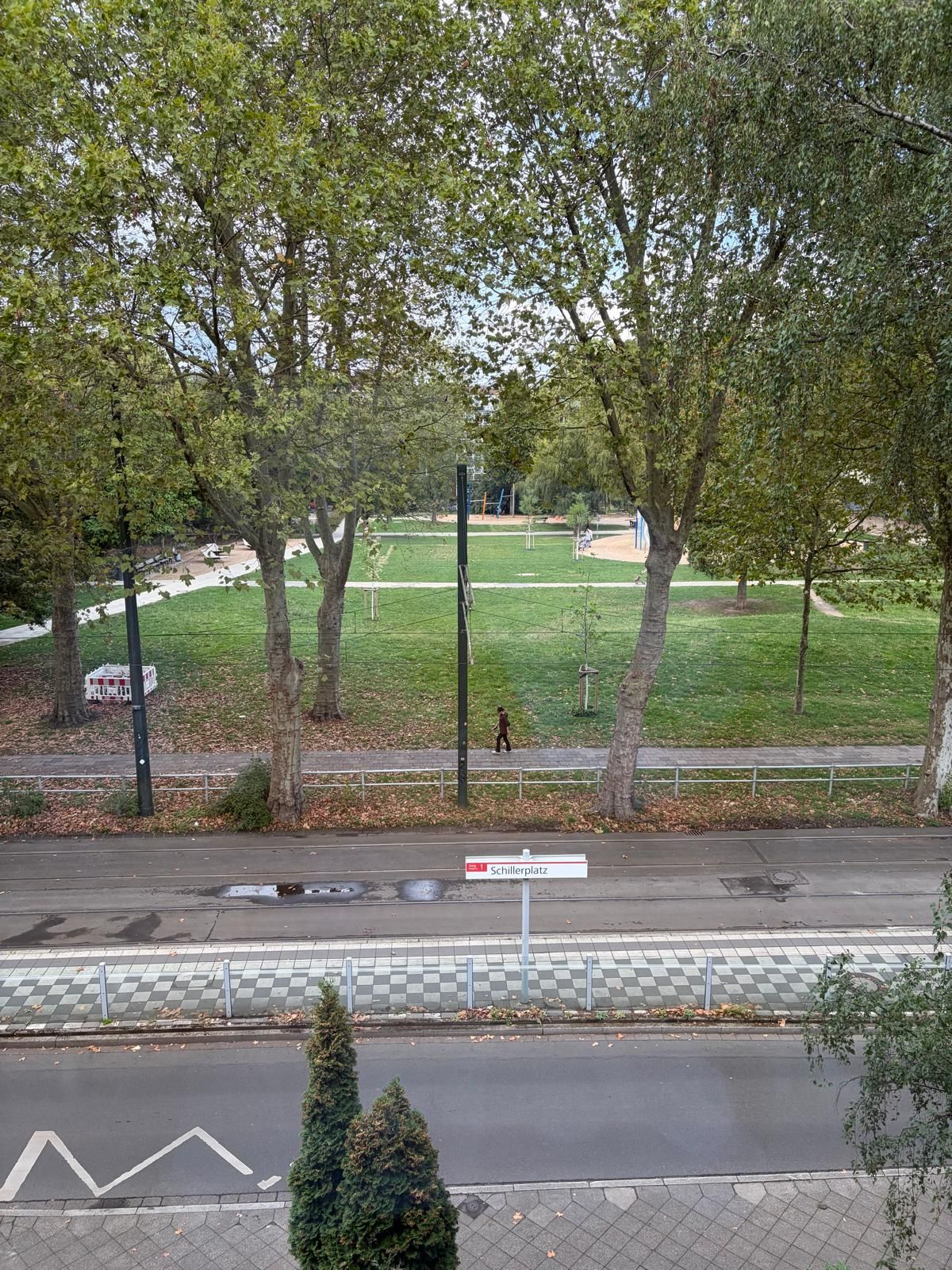 Beautiful, Renovated Period Apartment Centrally Located In Düsseldorf Directly On The Green Schiller - 12