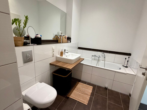 Bright & stylish, fully furnished apartment in Düsseldorf – ideal for temporary living - Gallery - 8