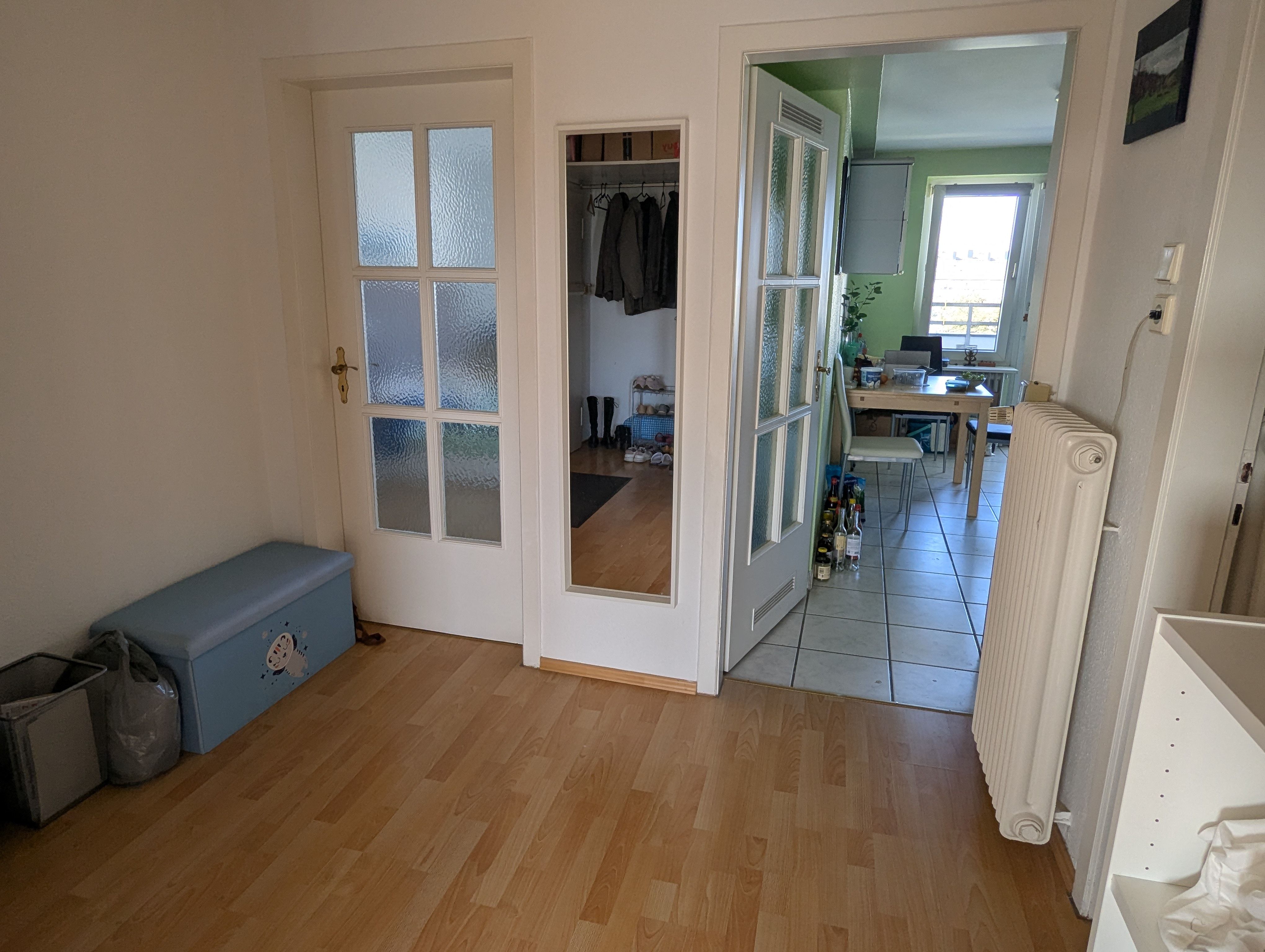 Beautiful Apartment With Two Balconies And Fantastic View In Düsseldorf - 8