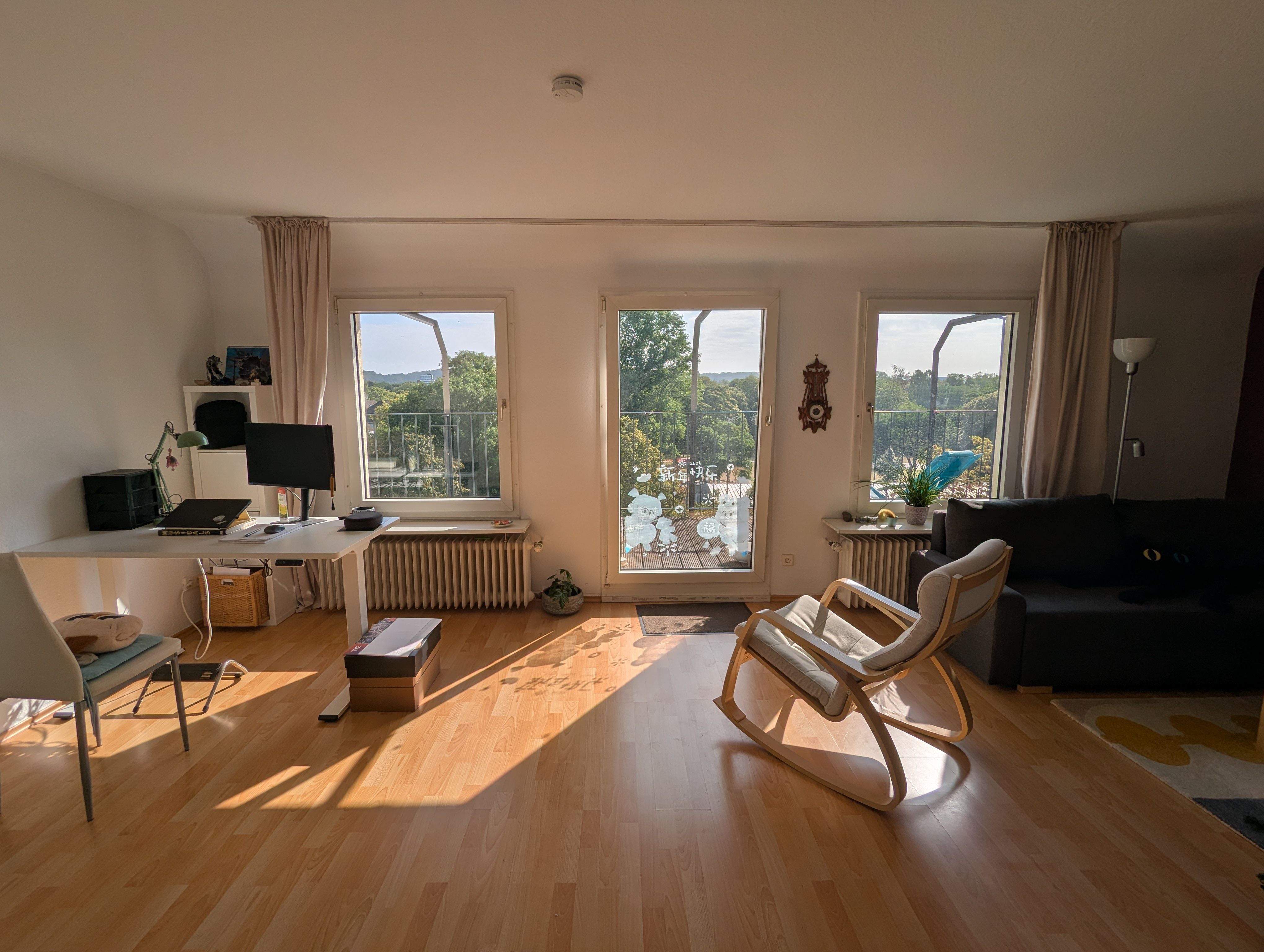 Beautiful Apartment With Two Balconies And Fantastic View In Düsseldorf - 20