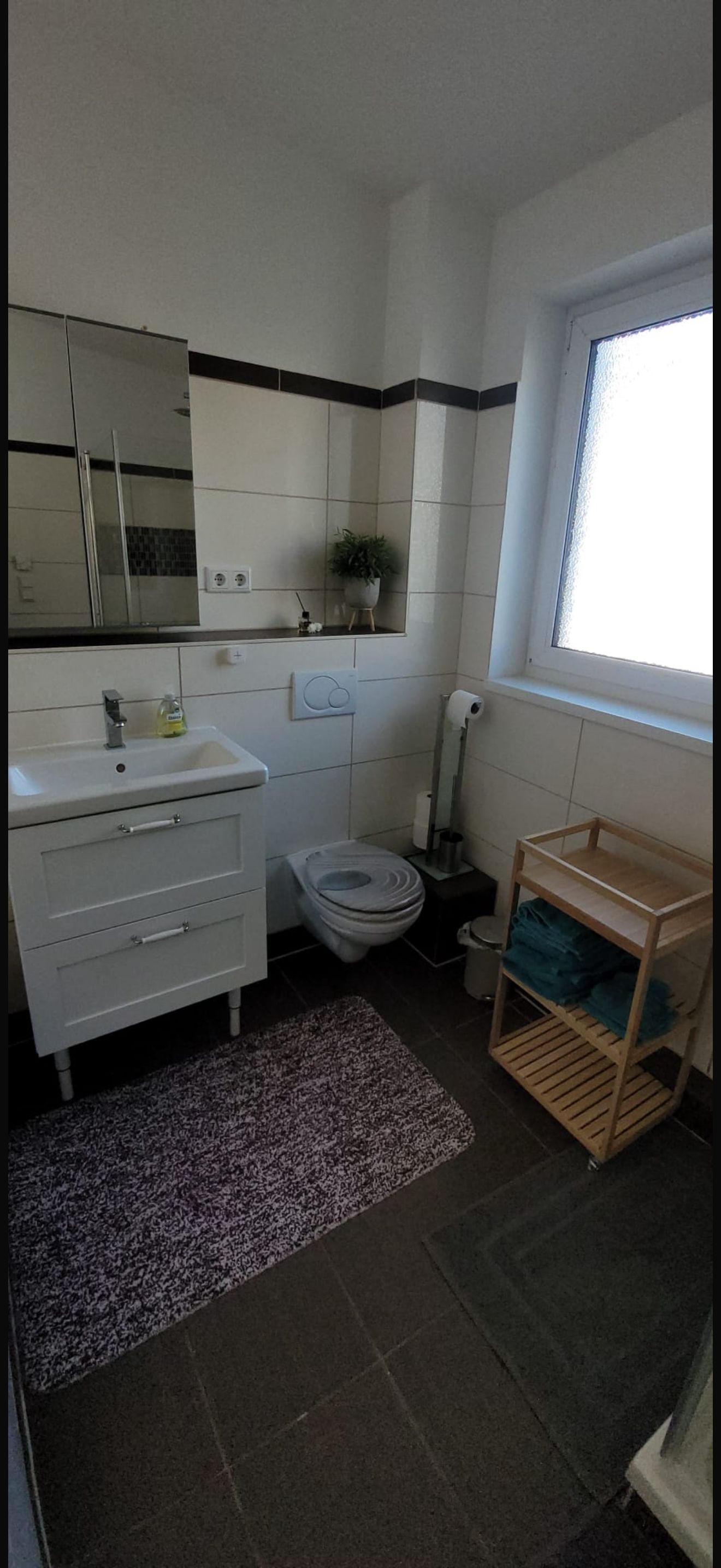 Beautiful Bright Terrace Apartment In Leverkusen - 12