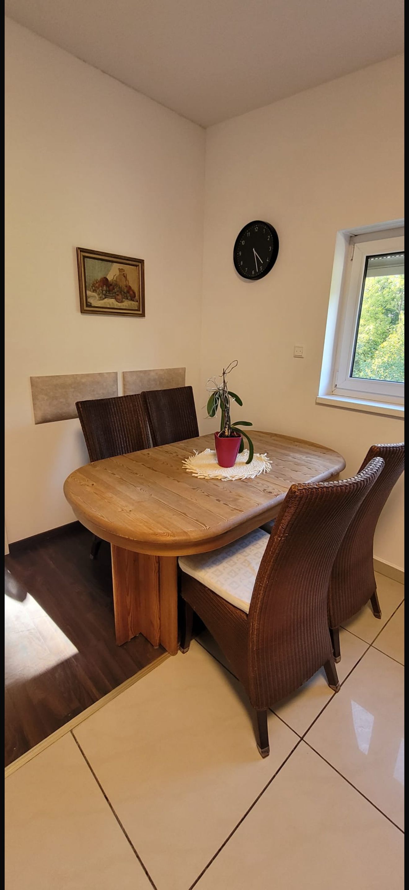 Beautiful Bright Terrace Apartment In Leverkusen - 4
