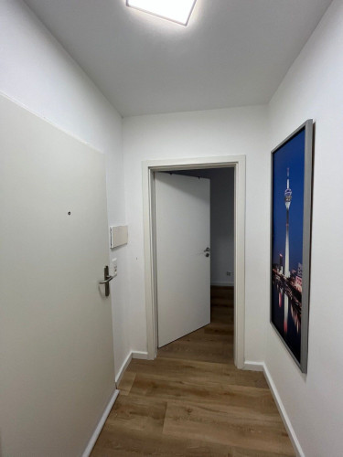 Renovated furnished 1-bedroom apartment with balcony and air conditioning in Düsseldorf-Bilk - Gallery - 13